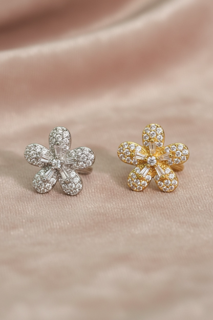 Bague d’oreille / faux piercing fleur