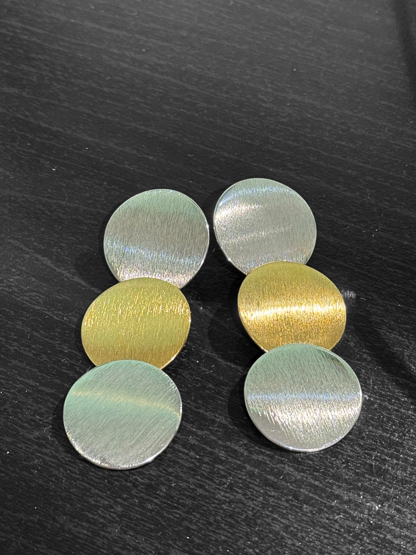 Boucle d’oreille trio de ronds bicolores