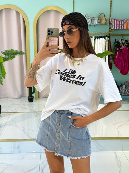 T-shirt unisexe Life comes in waves - blanc