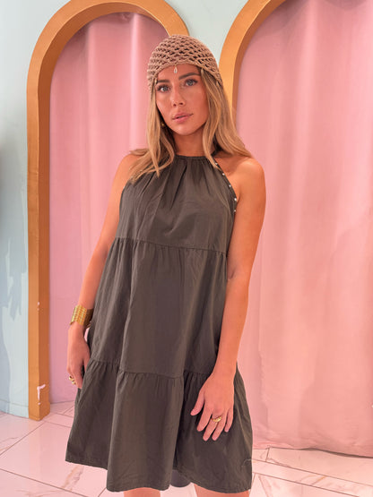 Robe en popeline de coton à encolure cloutée - kaki