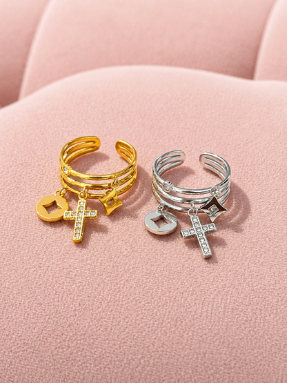 Bague croix charms