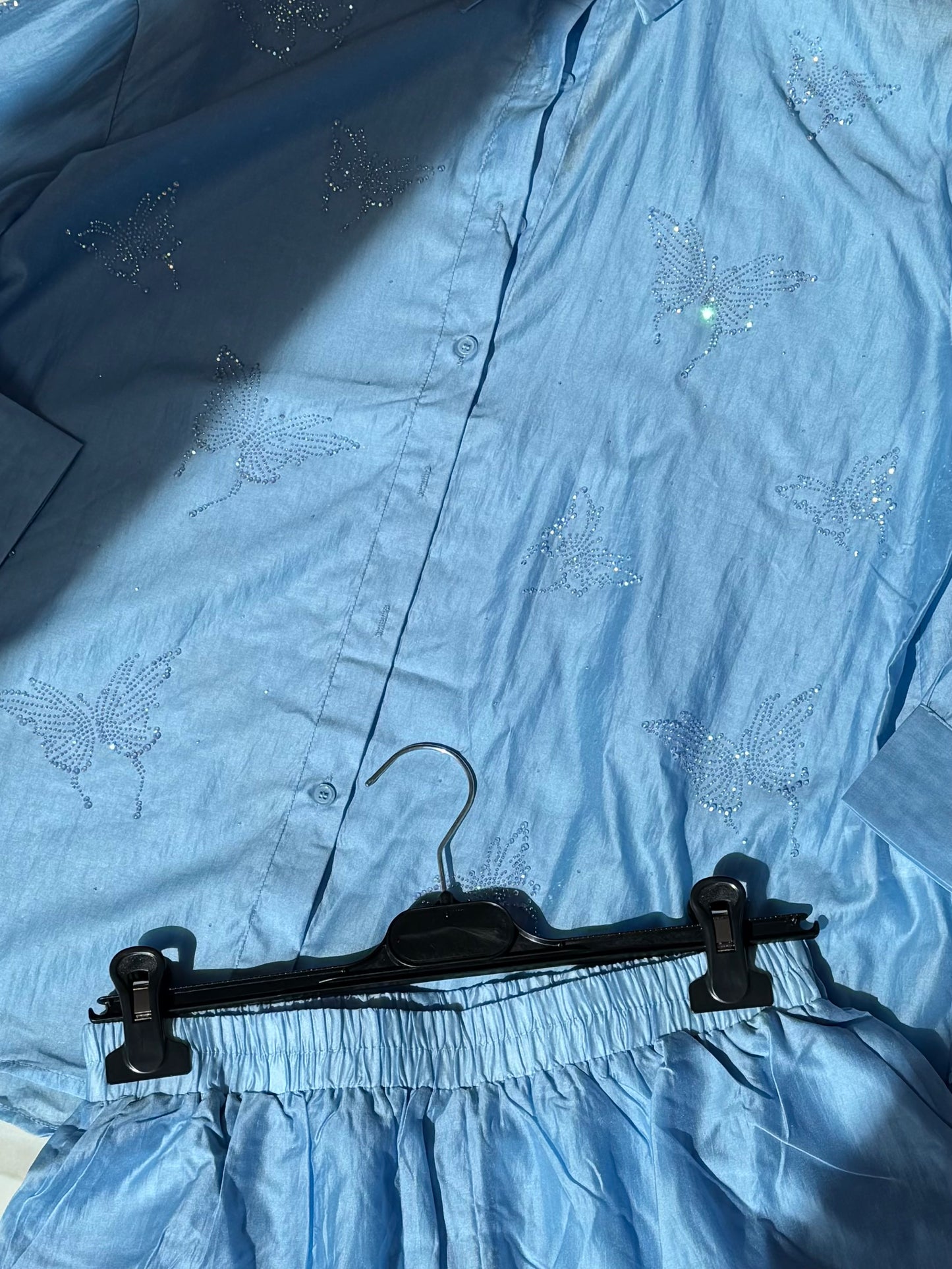 Ensemble Chemise & Short Organza – Papillons Strass-bleu