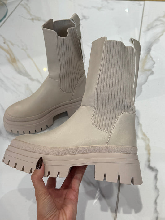 Bottines chunky beige